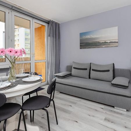 Family Apartment With Balcony In Gdynia By Noclegi Renters ภายนอก รูปภาพ